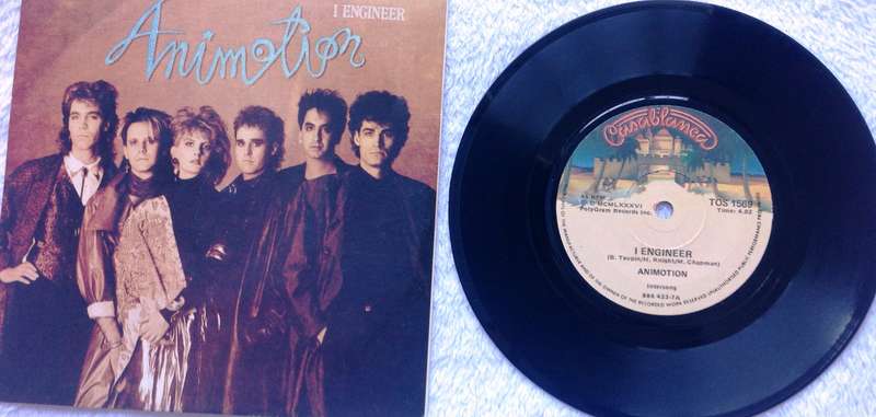 Seven single vinyl record - 45 RPM - Animation - I Engineer & The Essence  TOS 1569