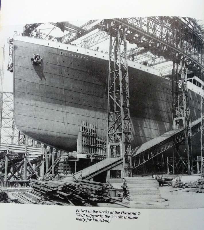 The Discovery of the Titanic by Dr Robert D Ballard     Exploring the greatest of all the lost ships