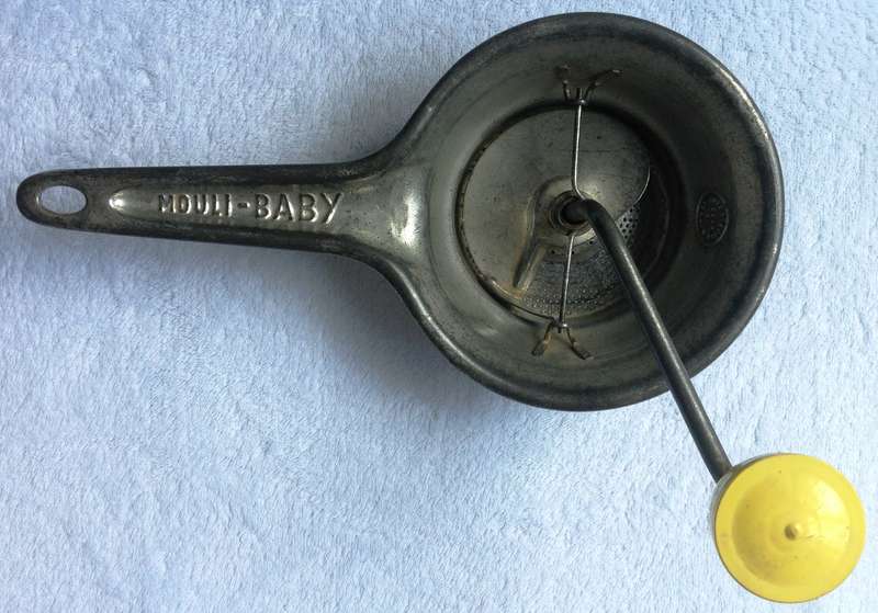 Vintage Retro Mouli-Baby Moulinex Mill / Grinder / Grater - Made in France