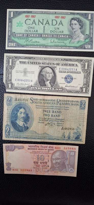 Set of 11  RSA and other WORLD Banknotes Circulated with Silver USA Dollar and QE 2nd One Dollar