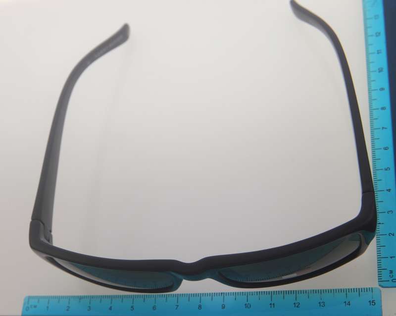 Tommy Hilfiger Sunglasses - NO Reserve