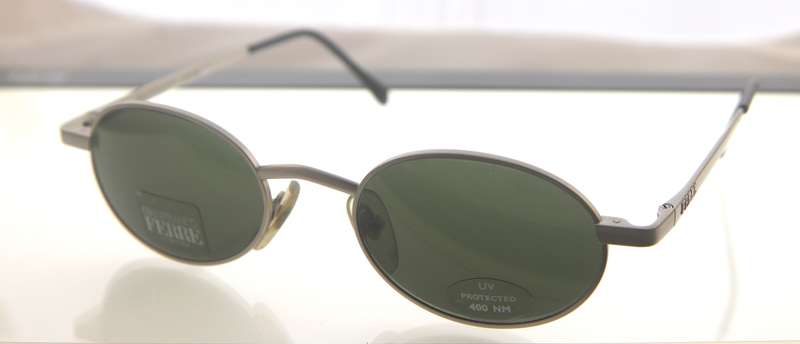 GIANFRANCO FERRE Sunglasses*Classic Oval*UV Protected