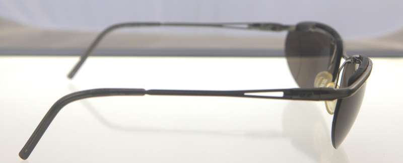 DIESEL*** RIMLESS Branded Sunglasses - Made in Italy - R1 Start with NO Reserve