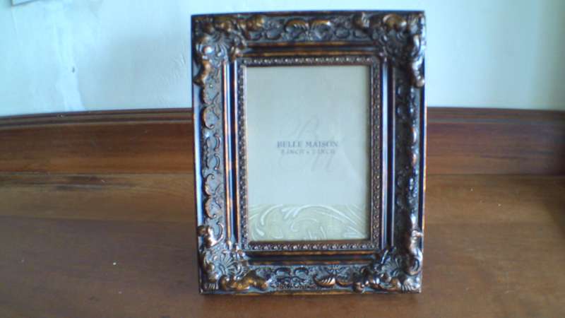 Antique Gold Tone Syroco Resin Easel Back Photo Picture Frame