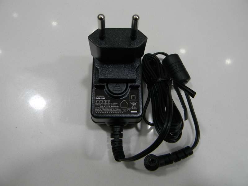 Nux ACD-006A 9V Switching Power Supply