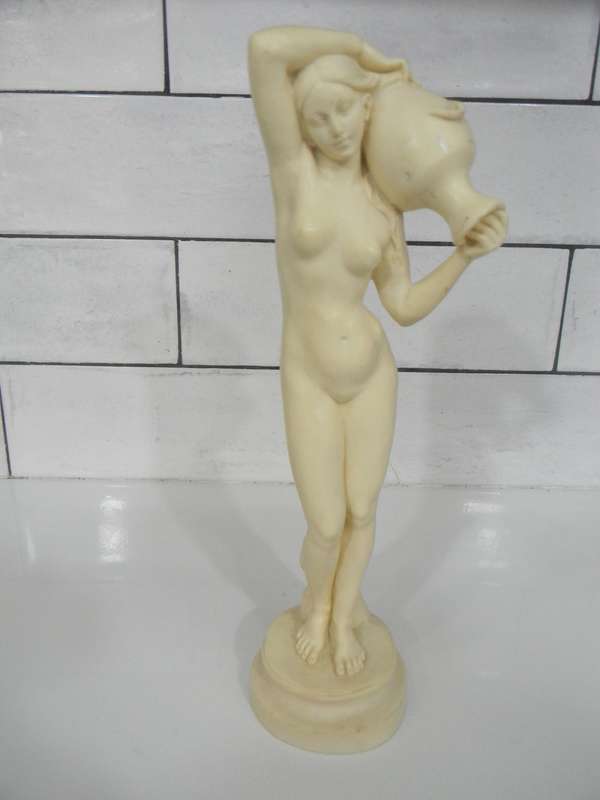 La Sorgnete (The Source) by Ingres 30cm Statue by Santini