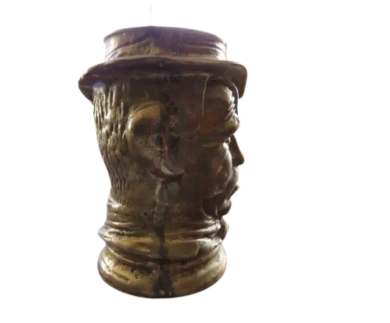 Brase cup
