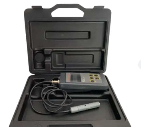 Hanna waterproof conductivity meter model hi 9033
