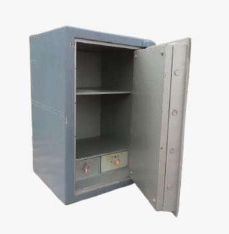 Key Operated Safe with 2 keys.