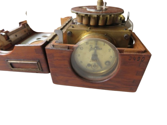 Vintage 1959 Benzing Pigeon Racing Clock