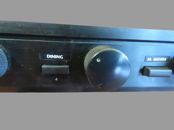 Niles SSVC-6 - 100W Six-Pair Speaker Selector with Volume Controls