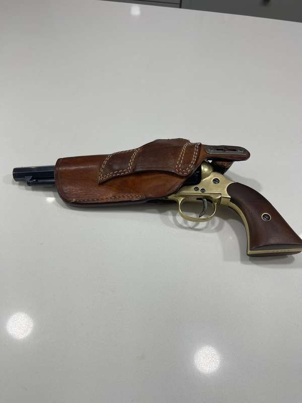 Colt B6714 Navy Revolver black powder (Pietta Italy)