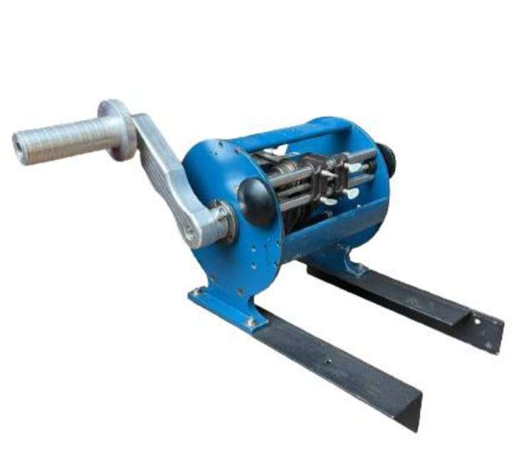Ren thang Rt- 80 Taped Axial Lead Cutting Machine (50,000 pcs/h