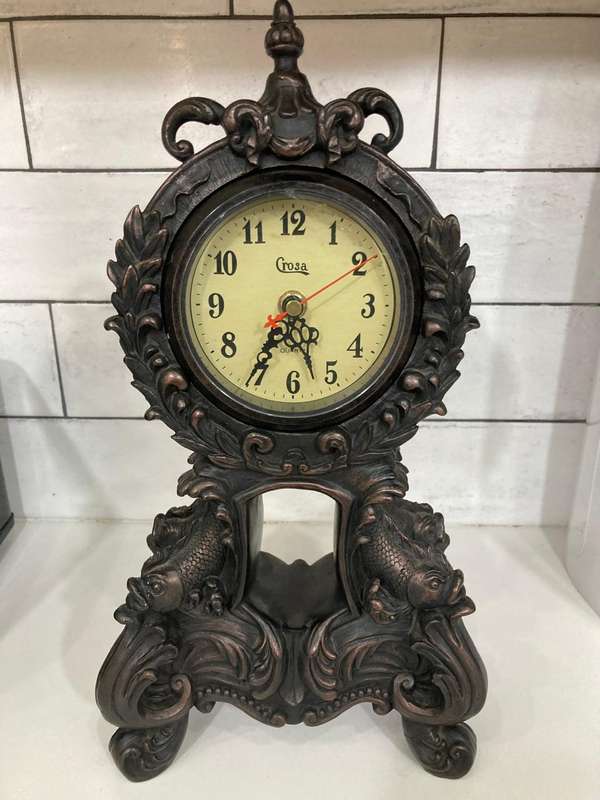 Vintage Rococo Table Clock