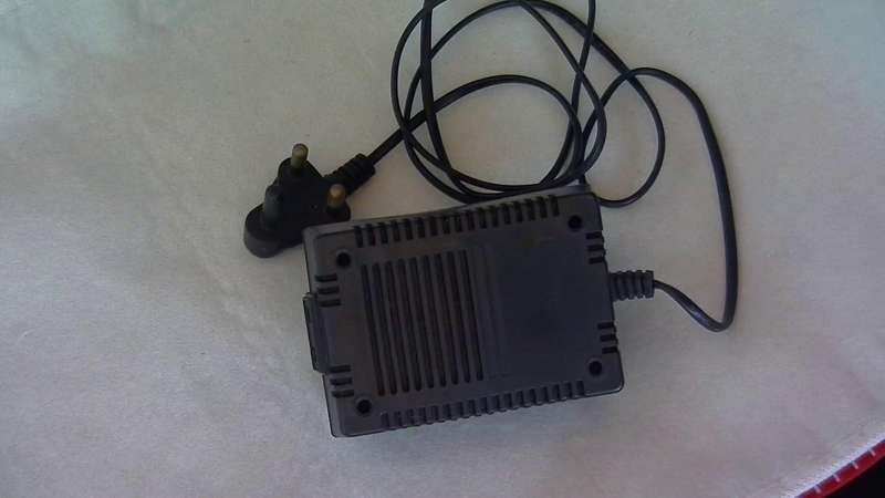 Shanken AC 230V IN to AC 120V OUT, 130VA fused transformer