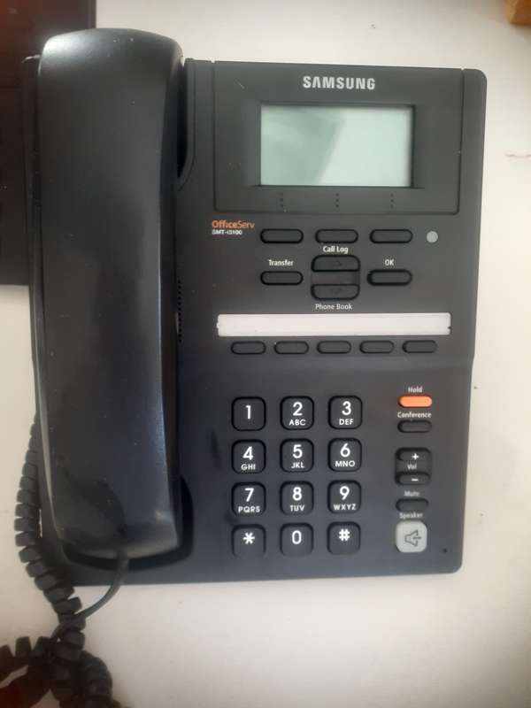 2 x Samsung IP Phone SMT-i3100