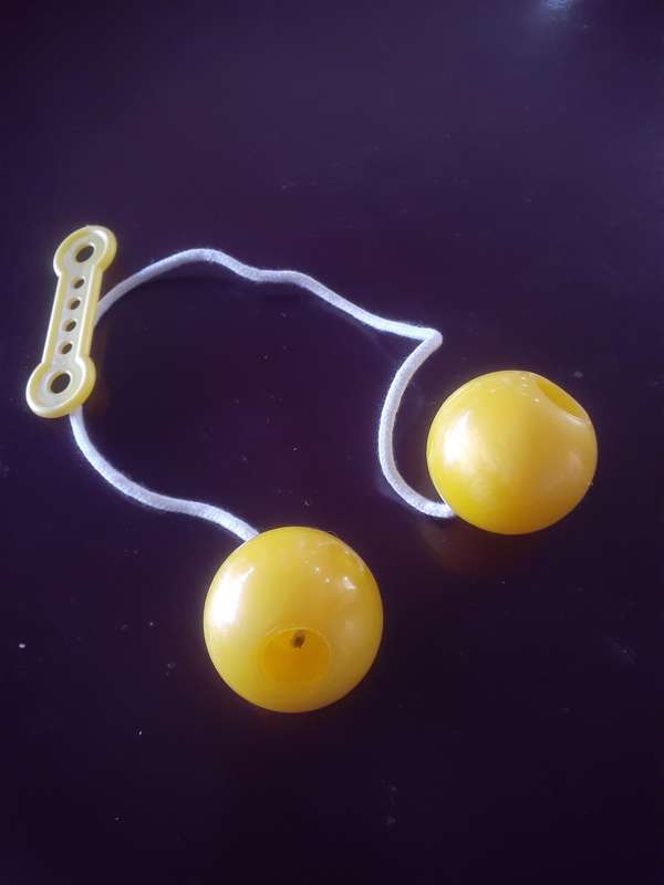 Clacker Balls Toys (Set of 6)