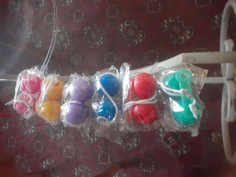 Clacker Balls Toys (Set of 6)