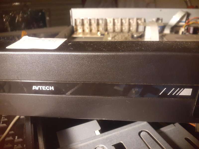 AVTECH 16CH DVR/NVR WITH 2TB HDD