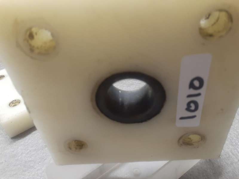 2 of 4 Bolt Flange Bearing: 4 Bolt
