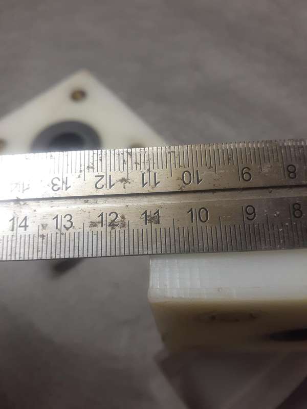 2 of 4 Bolt Flange Bearing: 4 Bolt