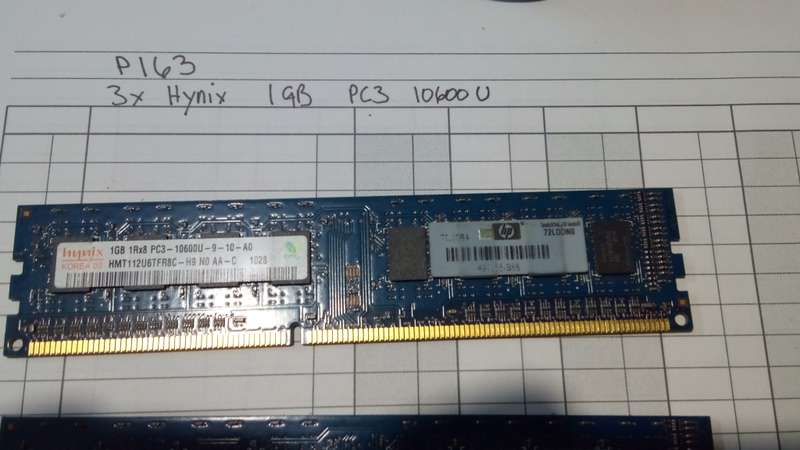 3 x Hynix 1GB PC3 10600 U DIMM