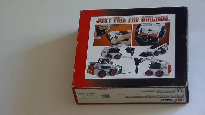 Bobcat Loader Model 863 & Attachments Die Cast Metal (1:25) Construction. Brand New.