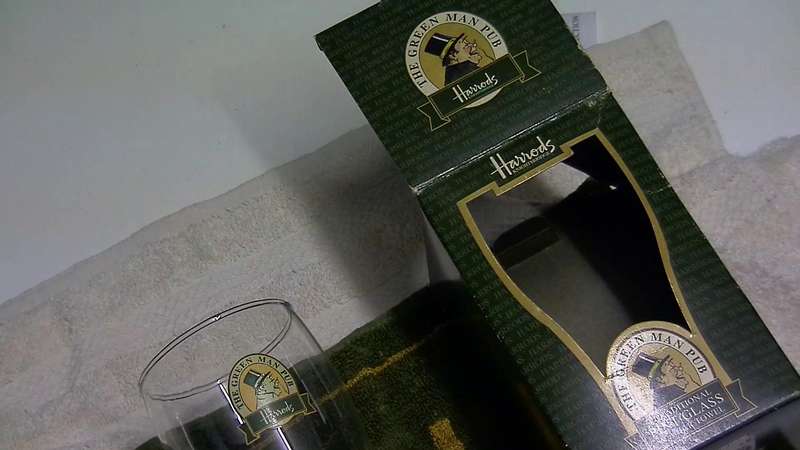 Harrods Green Man Pint Beer Glass, new, boxed with towel