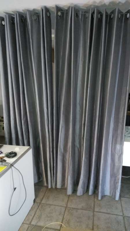 Eyelit curtains x 8