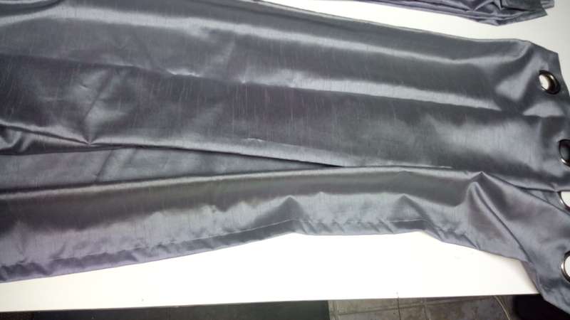 Eyelit curtains x 8