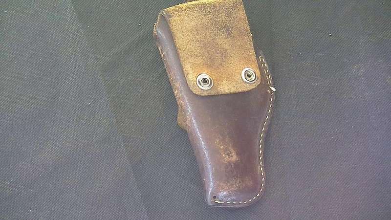 El Paso 32 Auto, brown leather gun holster