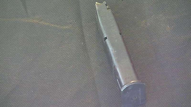 Beretta 9cal short 386, 13 round magazine  84FS