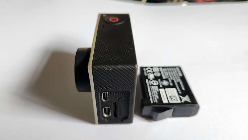 GoPro Hero 4 Silver with extra battery