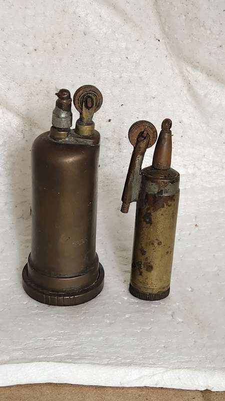 2 Vintage Lighters