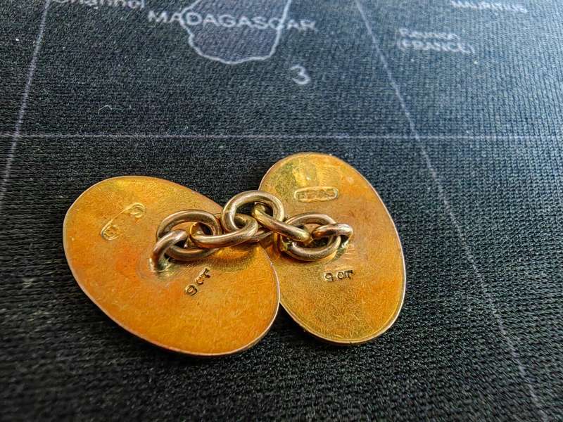 9ct Gold Cufflink for Scrap