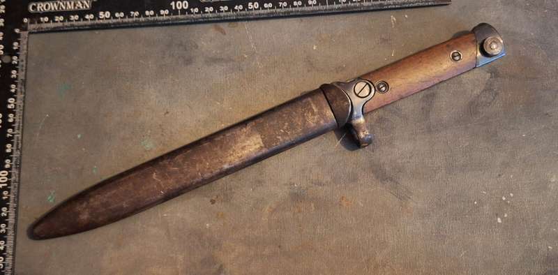 RARE WW2 ITALIAN ARMY 1938 CARCANO FOLDING BAYONET & SCABBARD