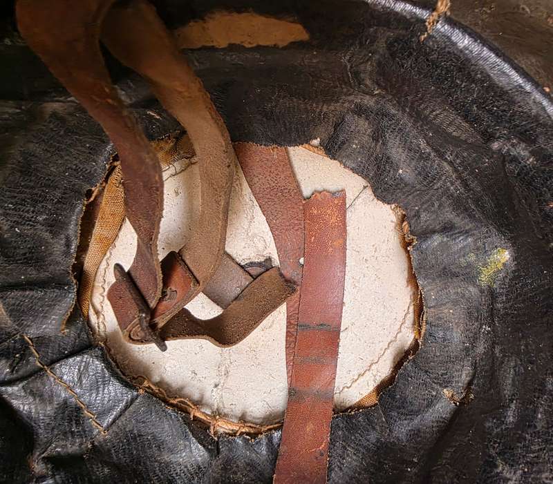WW1 BRITISH BRODIE STEEL MK1 HELMET