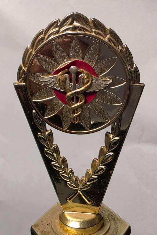 SADF LT GENERAL D.P. KNOBEL MEDICAL SERVICES STAFF VISIT TROPHY 1991
