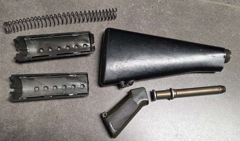 ORIGINAL USA COLT M16A1 FURNITURE PARTS KIT