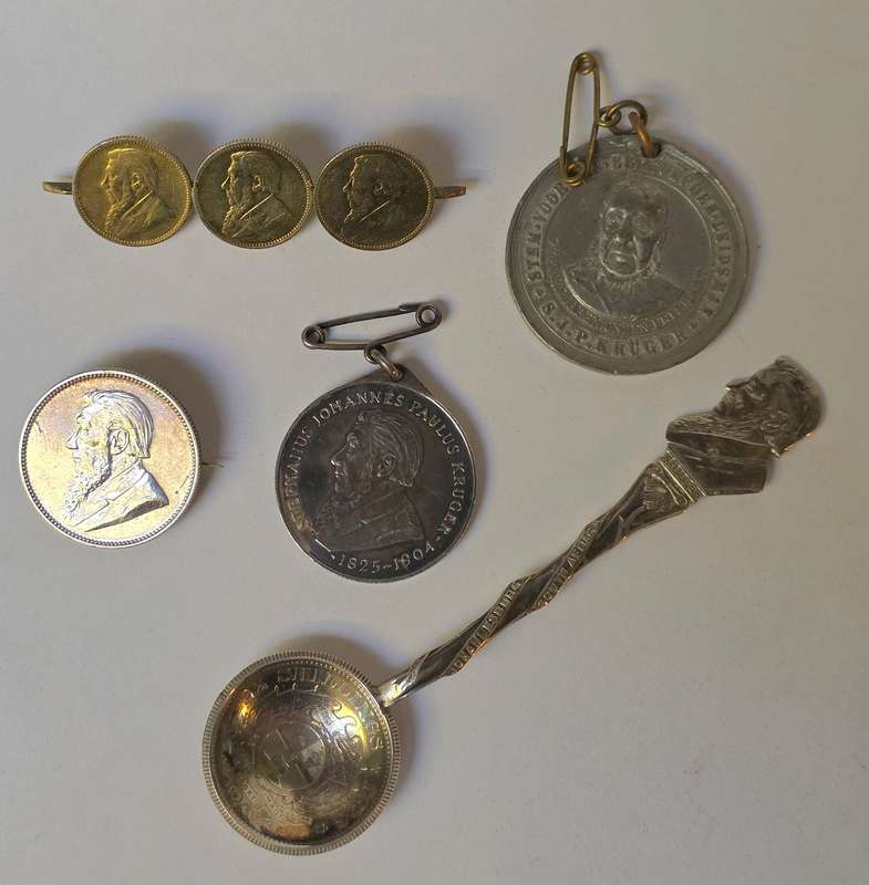 BOER WAR. ZAR Paul Kruger Brooches ,Medallions & Spoon