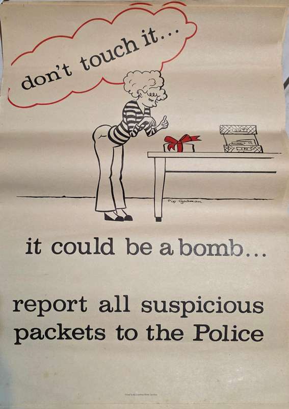 RHODESIAN BUSH WAR, REPORT IT TO THE POLICE BOMB POSTER SET