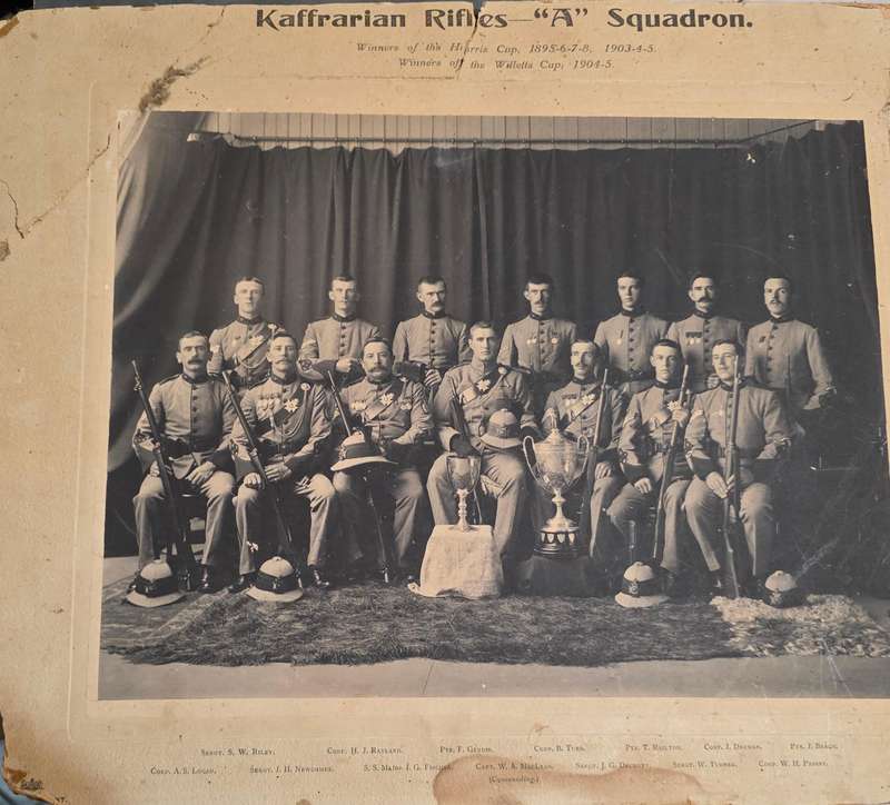 KAFFRARIAN RIFLES A SQUADRON 1904-5 GROUP PHOTO