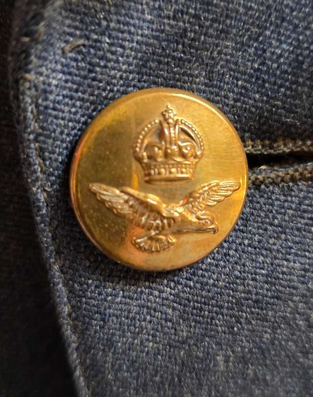 WW2 ORIGINAL ROYAL AIR FORCE OFFICERS TUNIC DFC