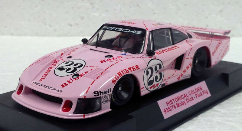 Scalextric SIDEWAYS SLOT IT Porsche 935/78 Moby Dick Gr.5  Pink Pig Ltd Ed 132 SLOT CAR NEW