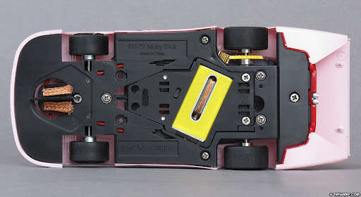 Scalextric SIDEWAYS SLOT IT Porsche 935/78 Moby Dick Gr.5  Pink Pig Ltd Ed 132 SLOT CAR NEW