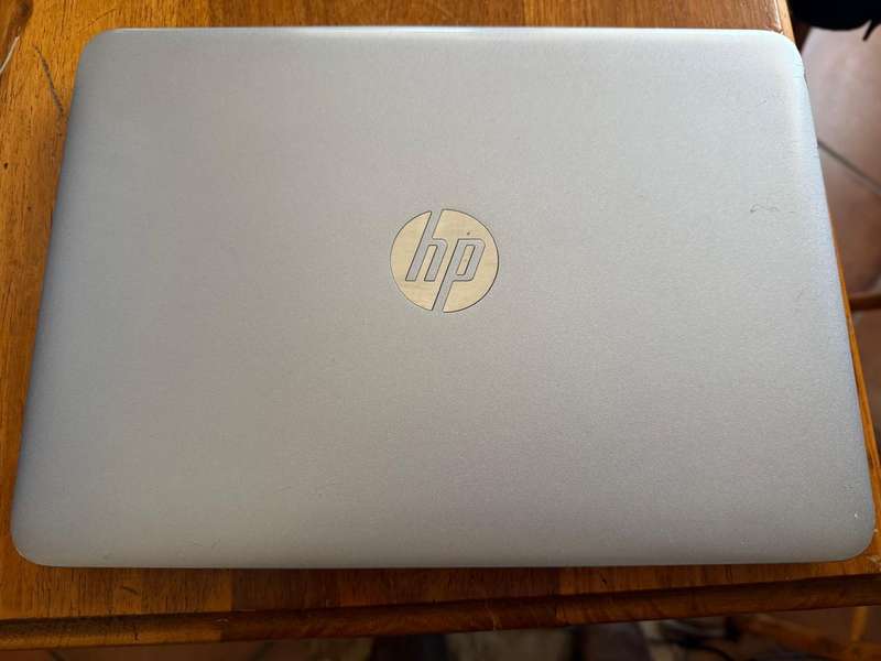 HP EliteBook 820 G3