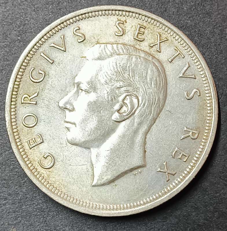 Union 5 Shillings 1952 - as per photograph