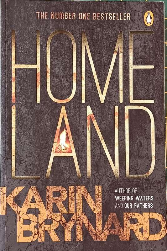 Homeland - Karin Barnard - Softcover - 404 pages