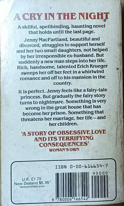 A Cry in the Night - Mary Higgins Clark - Softcover