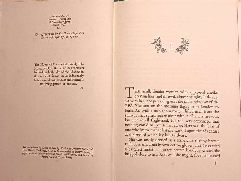 Flowers for Mrs Harris - Paul Gallico - Hardcover